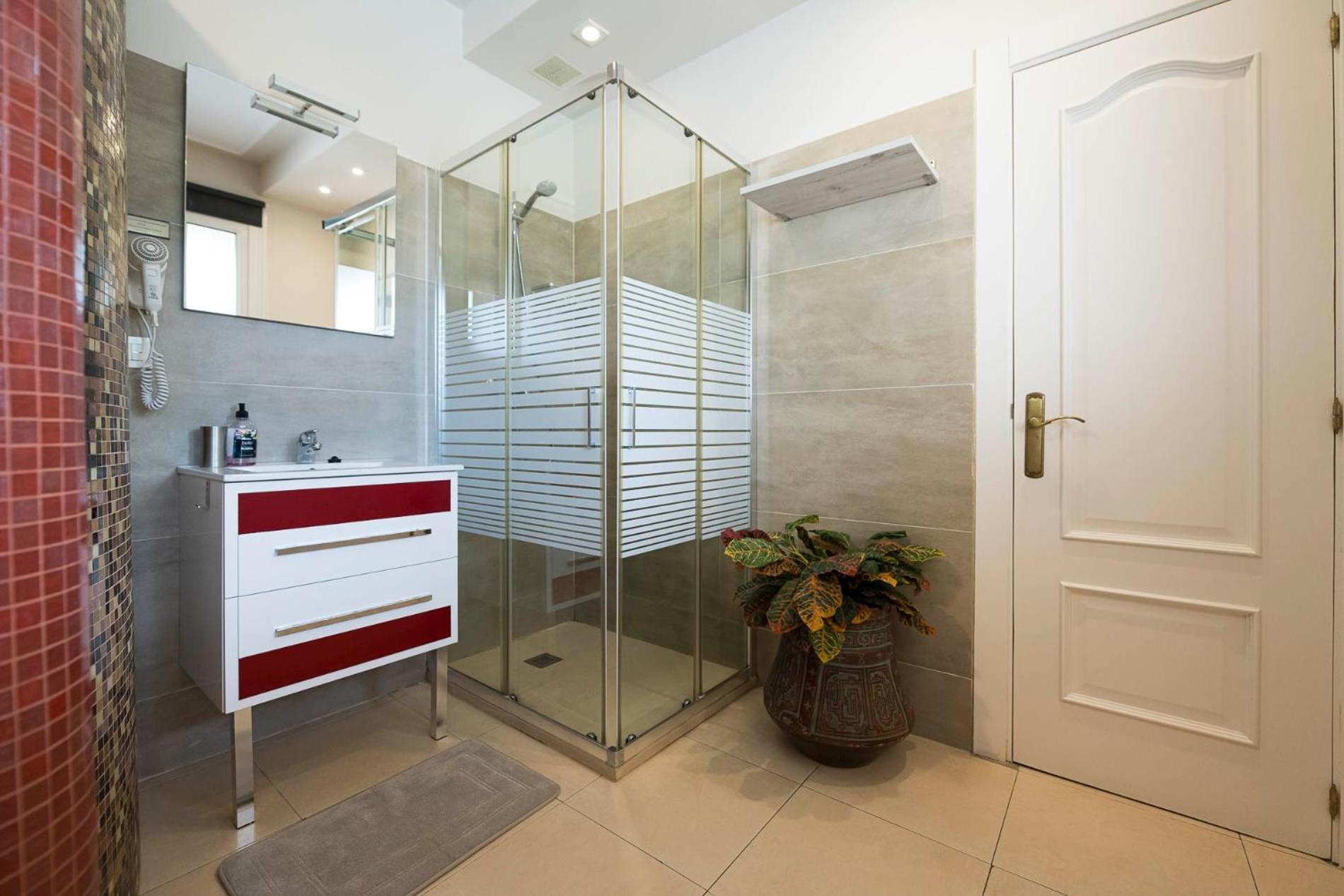 Apartamento Familiar Equipado En La Costa De Zarautz - Oasis Cove Ngoại thất bức ảnh